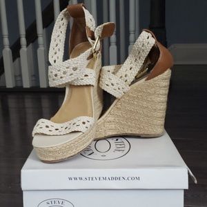 New Steve Madden wedge heels 9.5